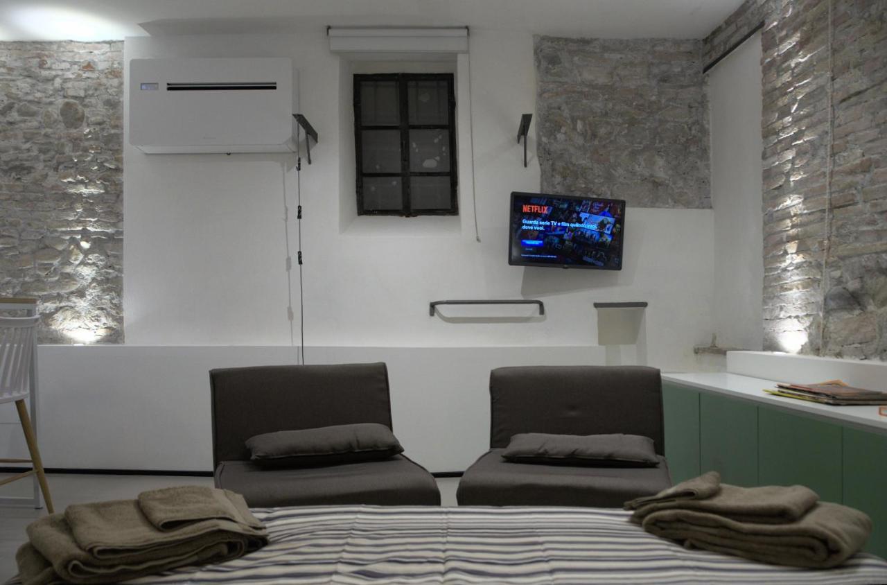 דירות פרוג'ה Loft Garibaldi, Garage Privato! מראה חיצוני תמונה